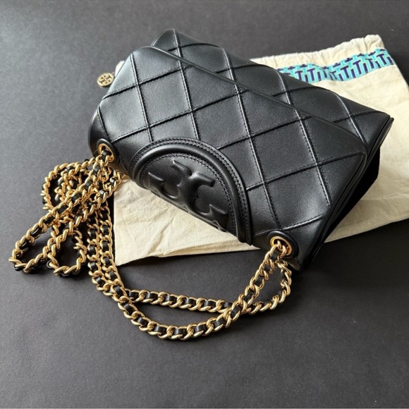 Tory Burch Black Crossbody Bag with Gold Chain - Picture 10 of 10